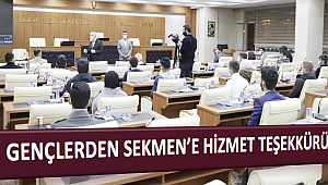 Gençlerden Sekmen'e hizmet teşekkürü